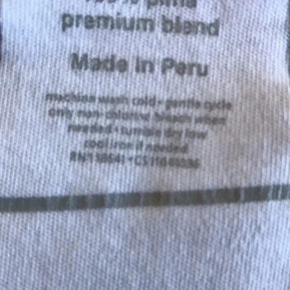 Lane Bryant white long sleeve Pima cotton V-neck top, size 18/20 - Picture 6 of 6